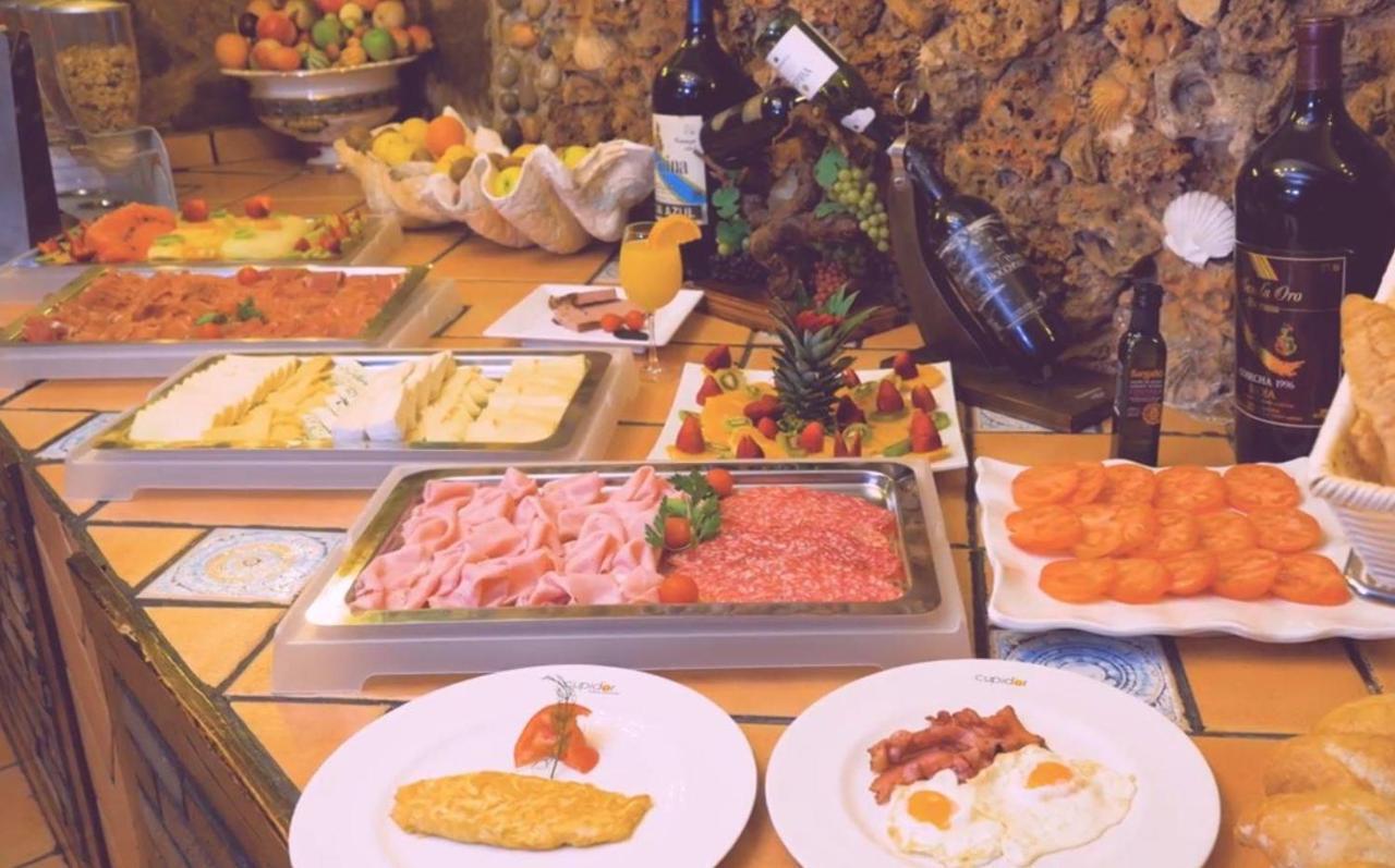 Hotel Cupidor Пагера Екстериор снимка