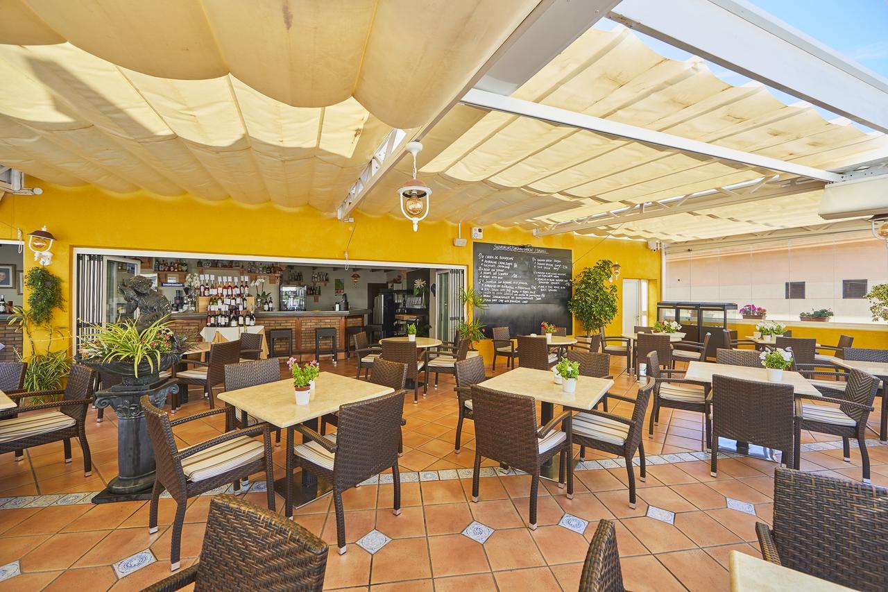 Hotel Cupidor Пагера Екстериор снимка